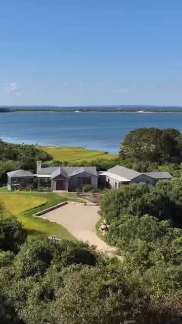 An architect’s vision, our craftsmanship. 🛠️
What would you like to build in 2025?
.
Architect: @sullivanassociatesarchitects 
Landscape Design: @clmvland 
🎥: @ozoraco 
.
.
#customhomebuilders
#capeandislands
#vineyardvibes 
#islandhome
#marthasvineyardbuilders
#radiusconstruction
#radiusmv
#modernhomedesigns 
#islandhomes
#qualityhomes 
#qualitybuilder 
#qualitybuilthomes